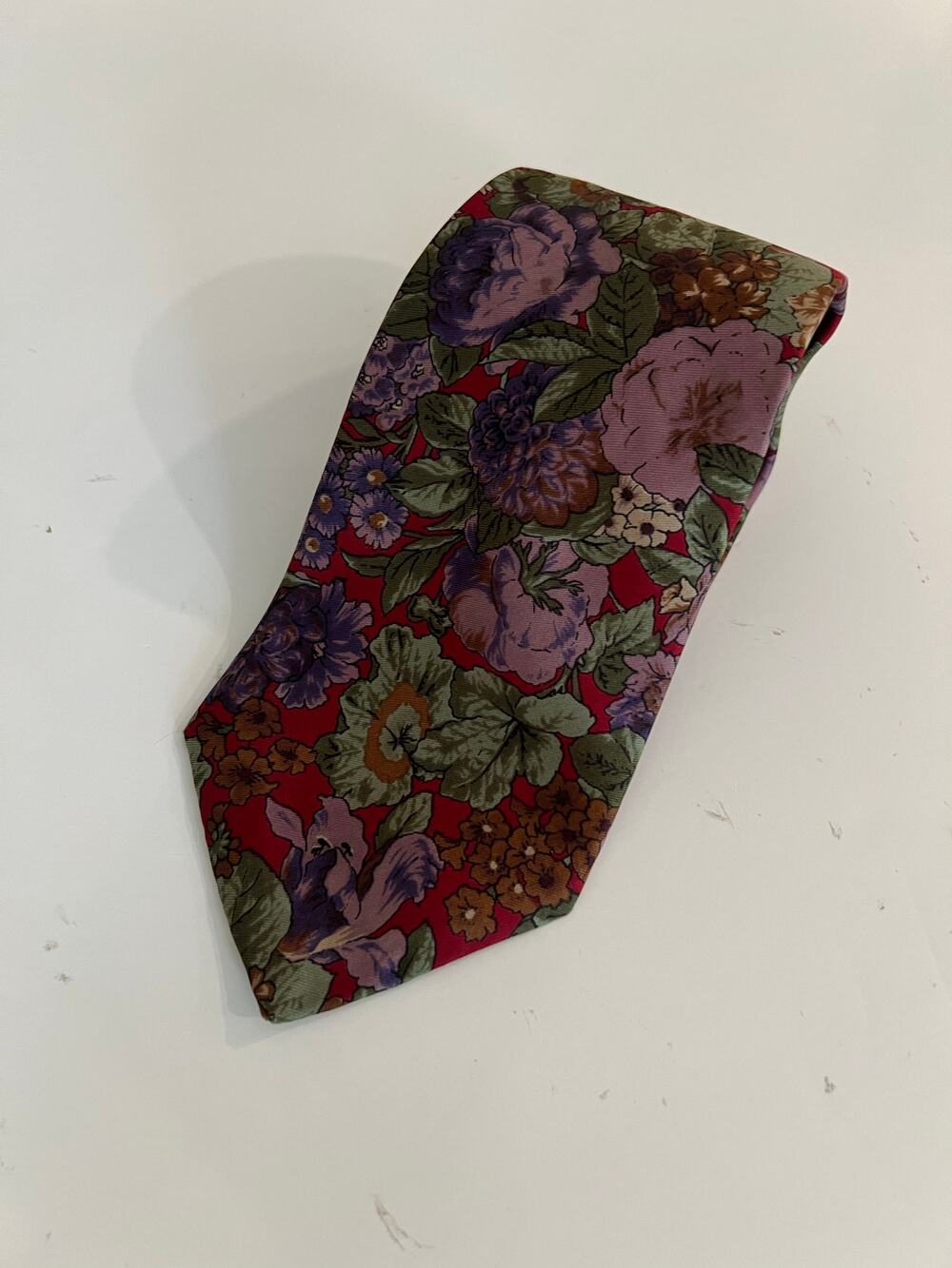 GANT Men's 100% Silk Neck Tie Red Purple Green Floral JL